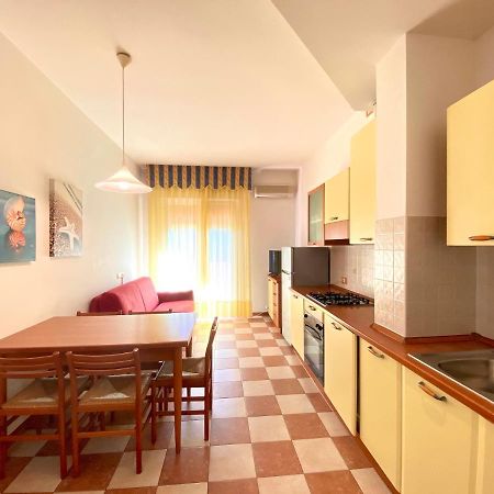 Appartamenti Adriana Carraro Immobiliare - Family Apartments Lido di Jesolo Exterior photo