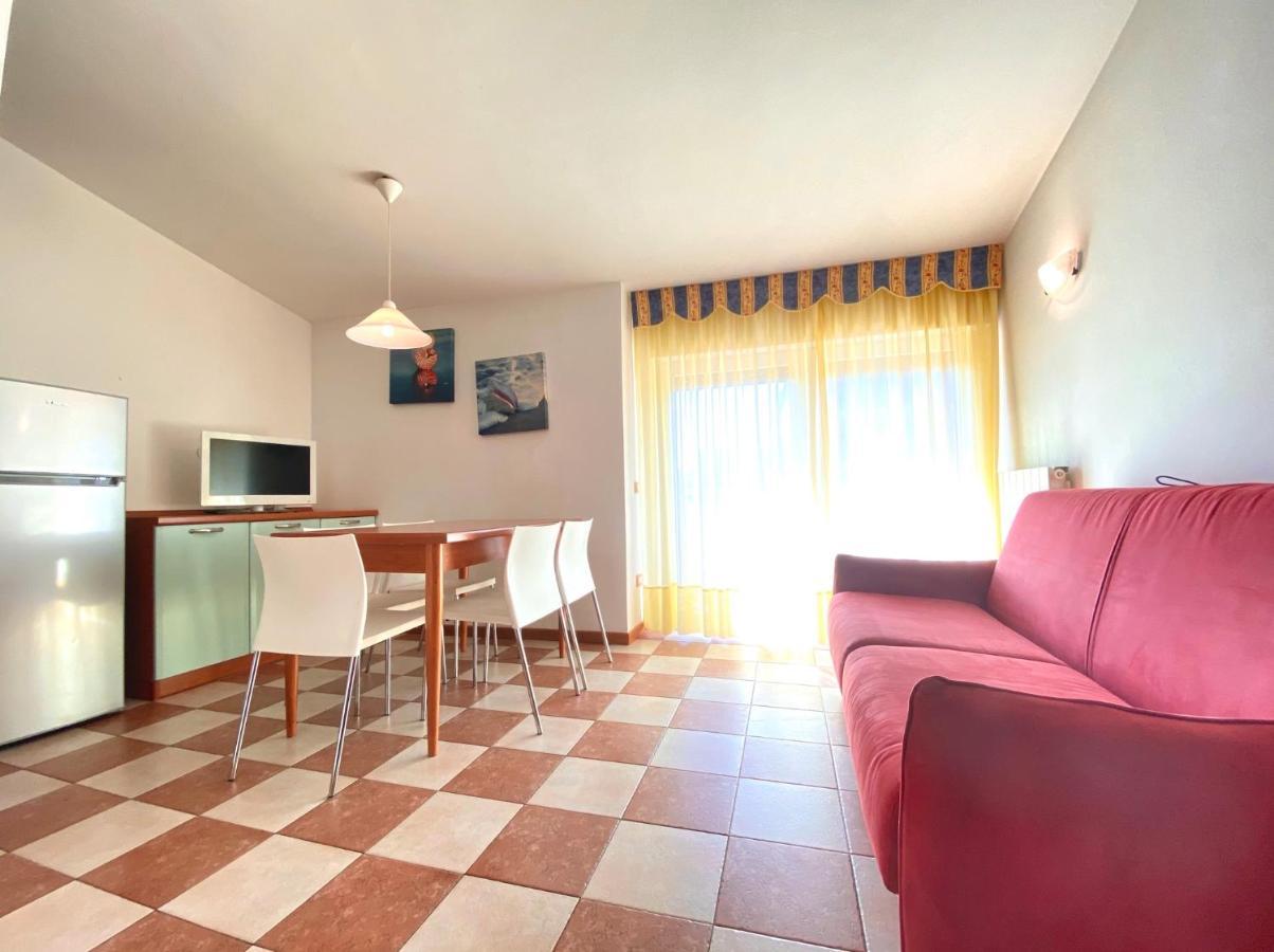 Appartamenti Adriana Carraro Immobiliare - Family Apartments Lido di Jesolo Exterior photo